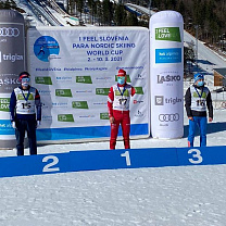 2 золотые, 2 серебряные и 4 бронзовые медали завоевала сборная России в первый день Кубка мира по паралимпийским лыжным гонкам и биатлону в Словении