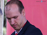 Двукратный чемпион Паралимпийских игр М.Асташов навестил раненых защитников ЛНР
