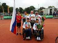 Юниорская сборная команда России по теннису на колясках выиграла командное первенство мира